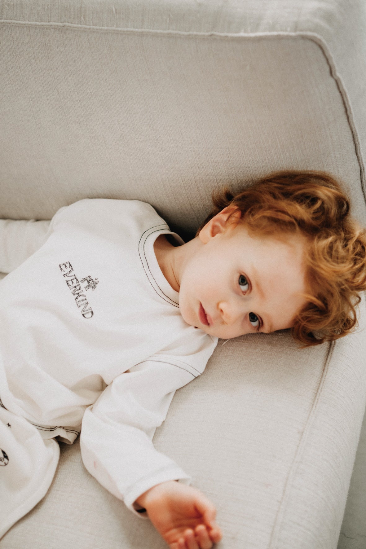 Embroidered Long-sleeve T-shirt(ivory)